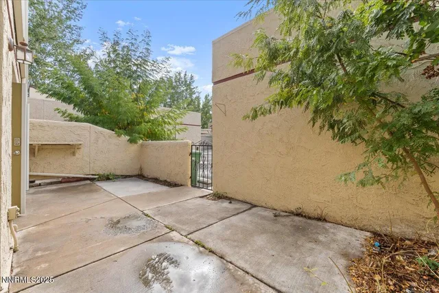 a view of a house with a garage