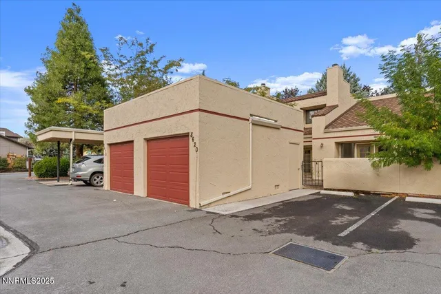$349,900 | 8620 Dixon Lane, Reno, NV 89511