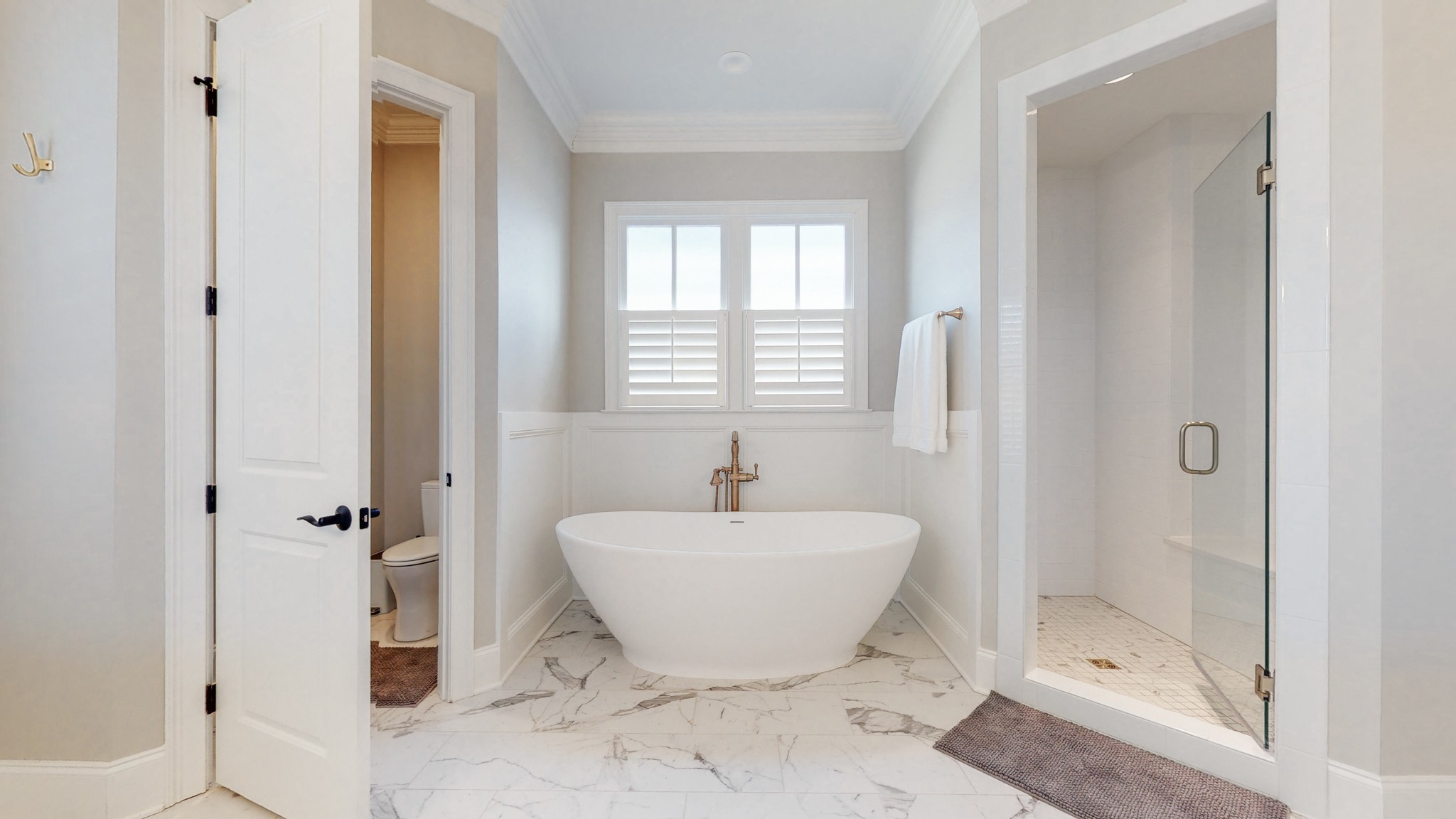 601 Rieves Circle Franklin, TN 37064 - Photo 19 of 37 a bathroom with a bathtub and shower