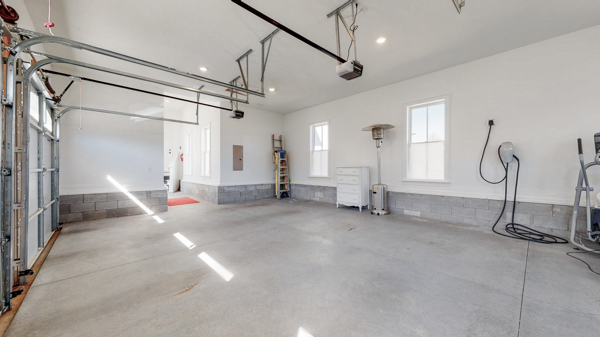 601 Rieves Circle Franklin, TN 37064 - Photo 7 of 37 a view of a room with gym equipment