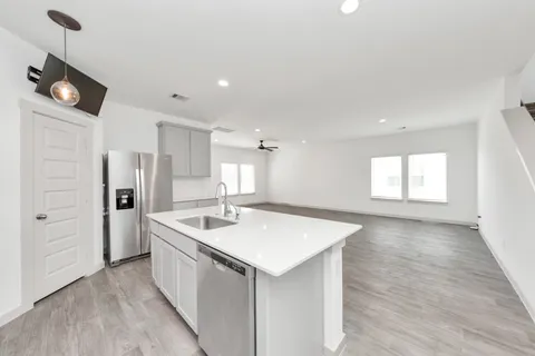 $349,990 | 1719 Barrows Lane, Rosenberg, TX 77469