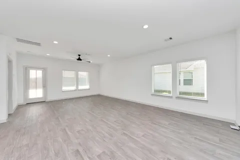 $349,990 | 1719 Barrows Lane, Rosenberg, TX 77469