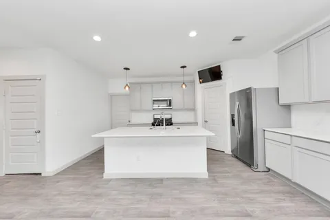 $349,990 | 1719 Barrows Lane, Rosenberg, TX 77469