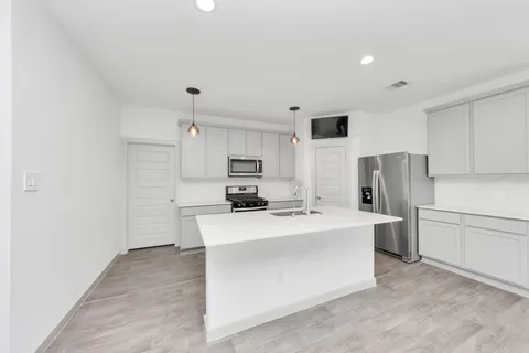 $349,990 | 1719 Barrows Lane, Rosenberg, TX 77469