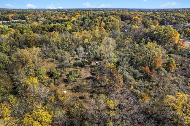 $395,000 | 1460 Munith Road, Jackson, MI 49201