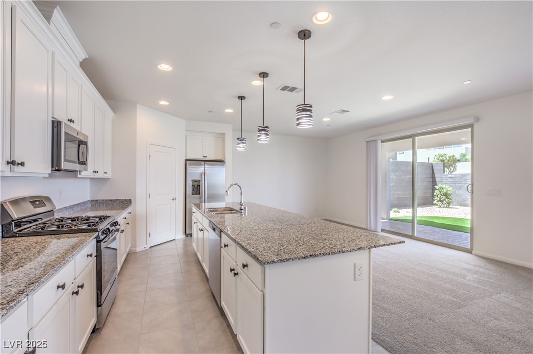 9318 Copernicus Avenue Las Vegas, NV 89143 - Photo 6 of 34