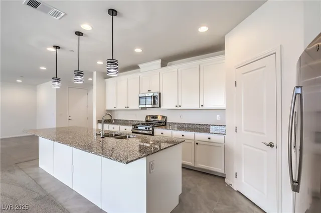 $3,150 | 9318 Copernicus Avenue, Las Vegas, NV 89143