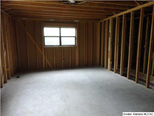 228 Dooley Road Gardendale, AL 35071 - Photo 10 of 15