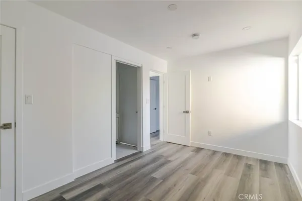 $2,300 | 14713 1/2 Sylvan Street, Van Nuys, CA 91411