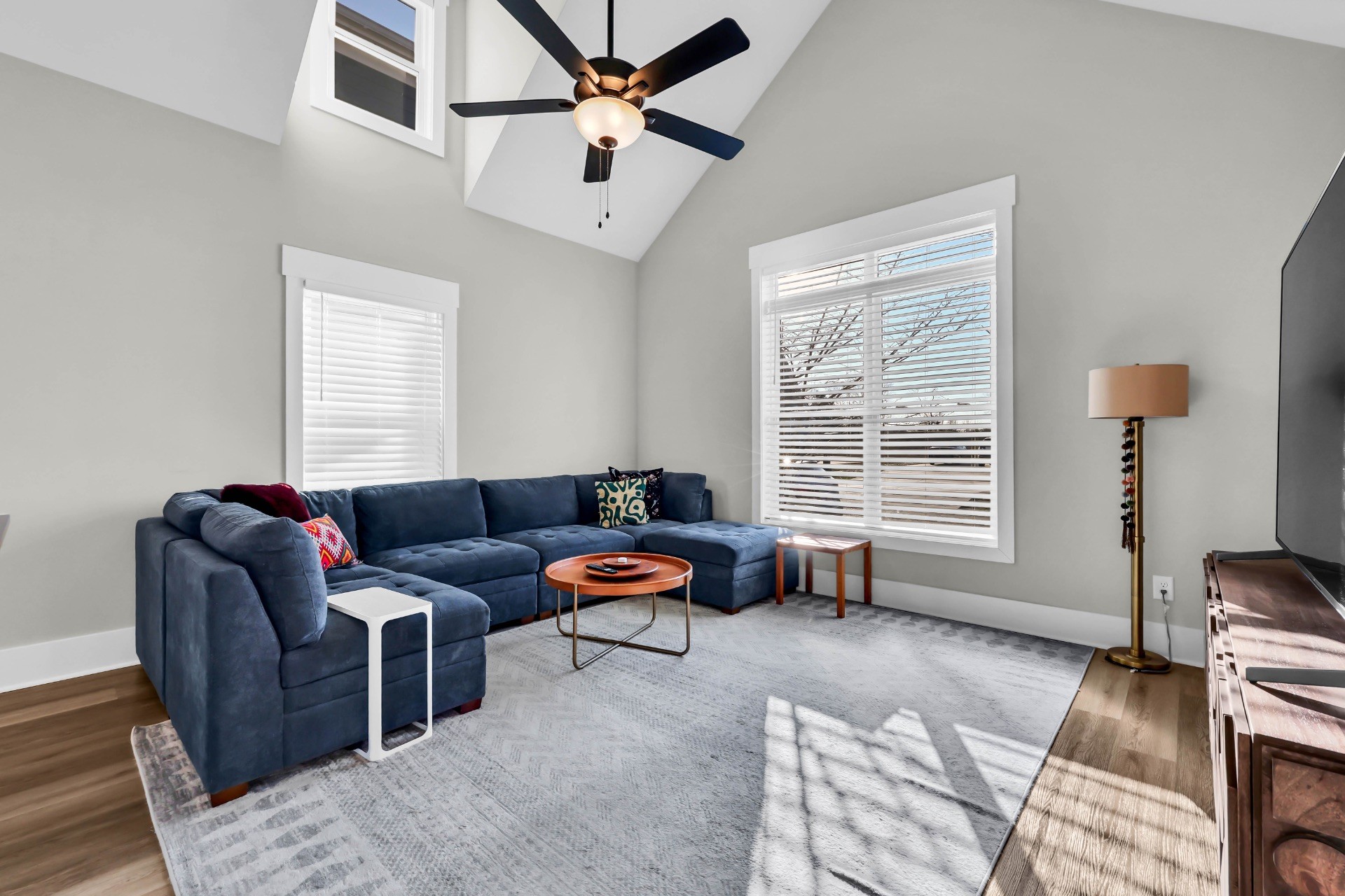 1372 Hicks Edgen Road Pleasant View, TN 37146 - Photo 15 of 37 a living room with furniture and a window