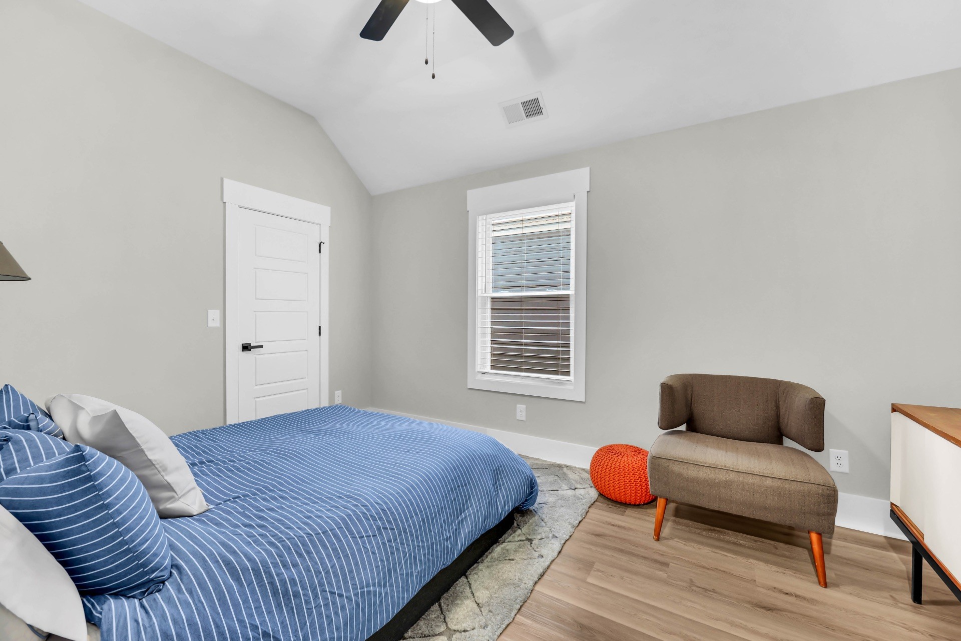1372 Hicks Edgen Road Pleasant View, TN 37146 - Photo 24 of 37 a bedroom with furniture and a window