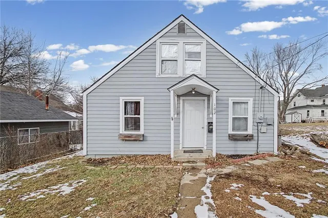 $115,000 | 102 West Black Diamond Street, Richmond, MO 64085