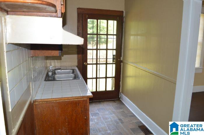 4632 Ave U Birmingham, AL 35208 - Photo 6 of 28