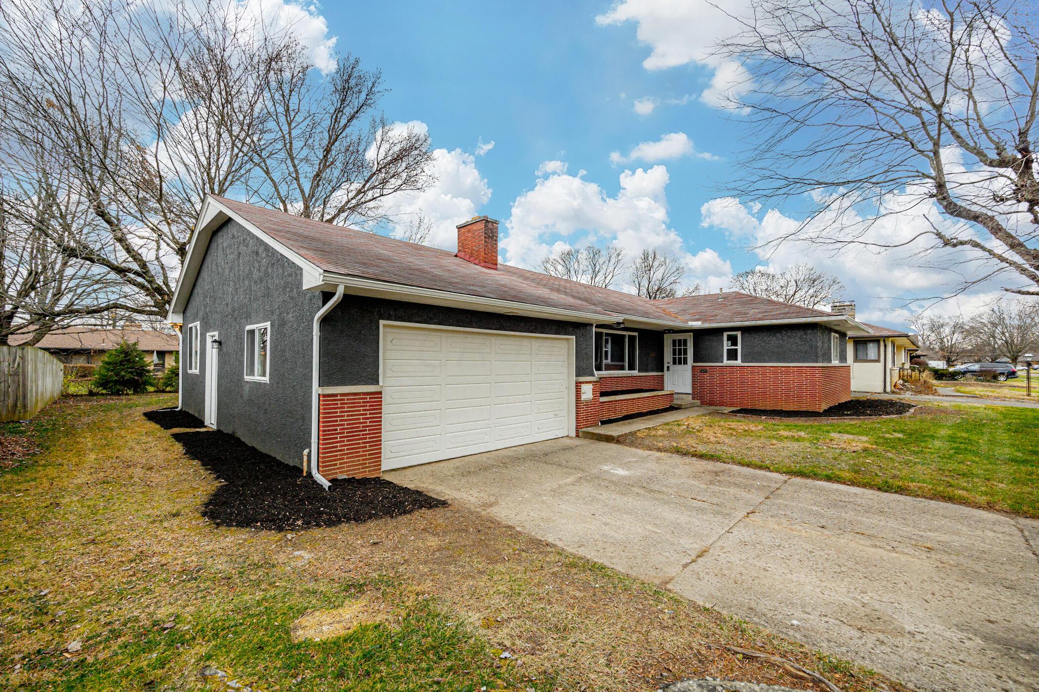 2864 Castlewood Road Columbus, OH 43209 - Photo 44 of 45 Welcome Home!
