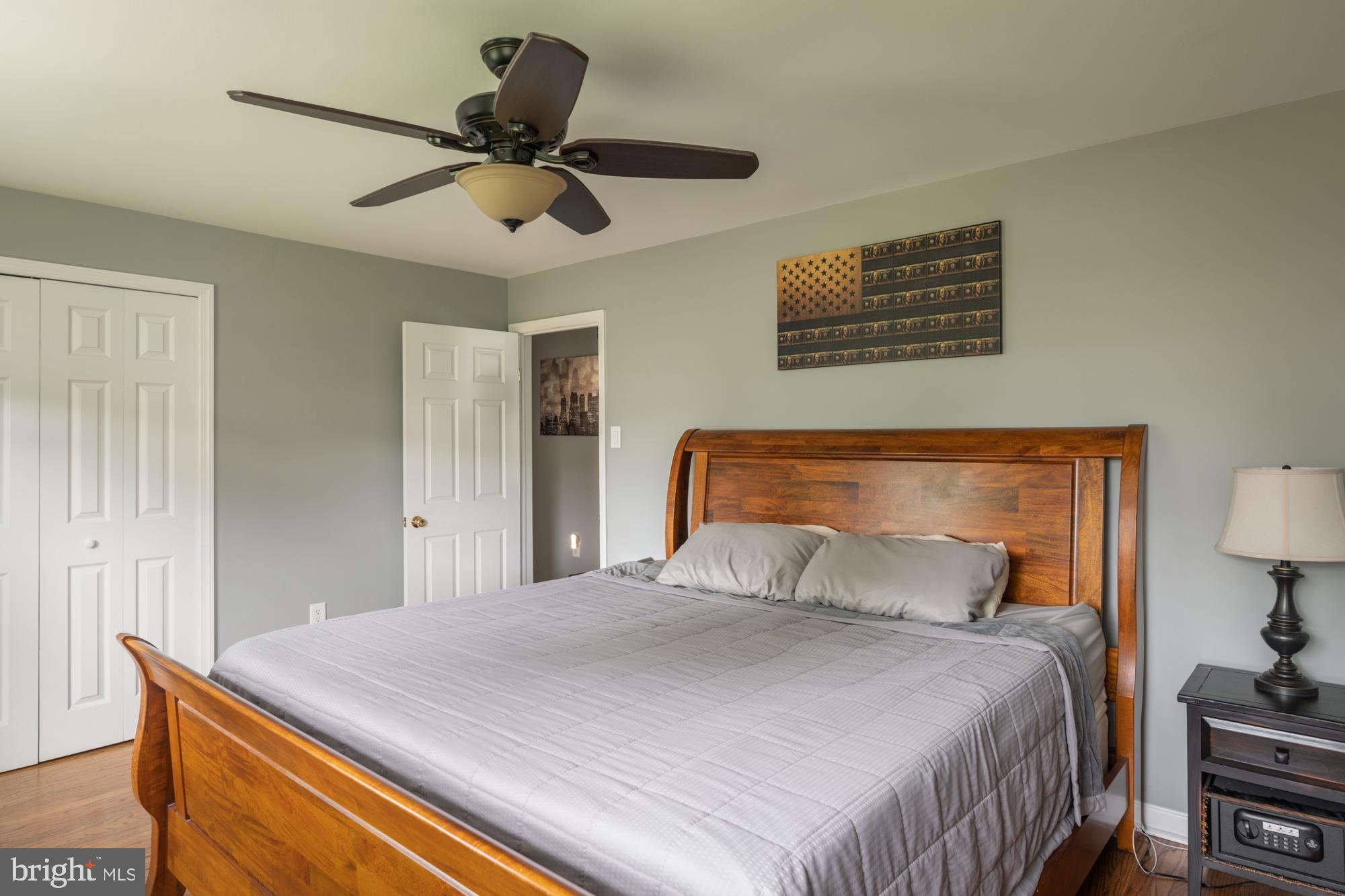 462 Station Road Roebling, NJ 08554 - Photo 18 of 24 Master bedroom
