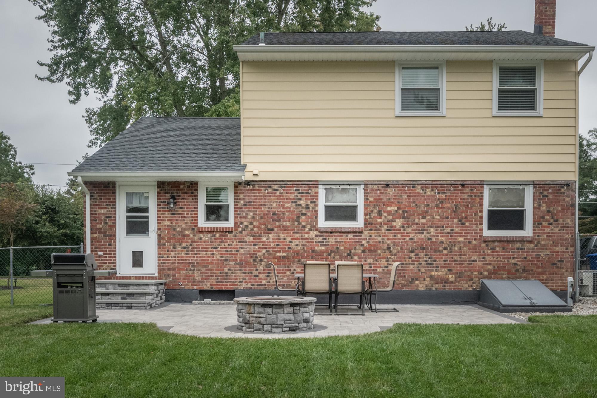 462 Station Road Roebling, NJ 08554 - Photo 4 of 24 patio with built in fire pit