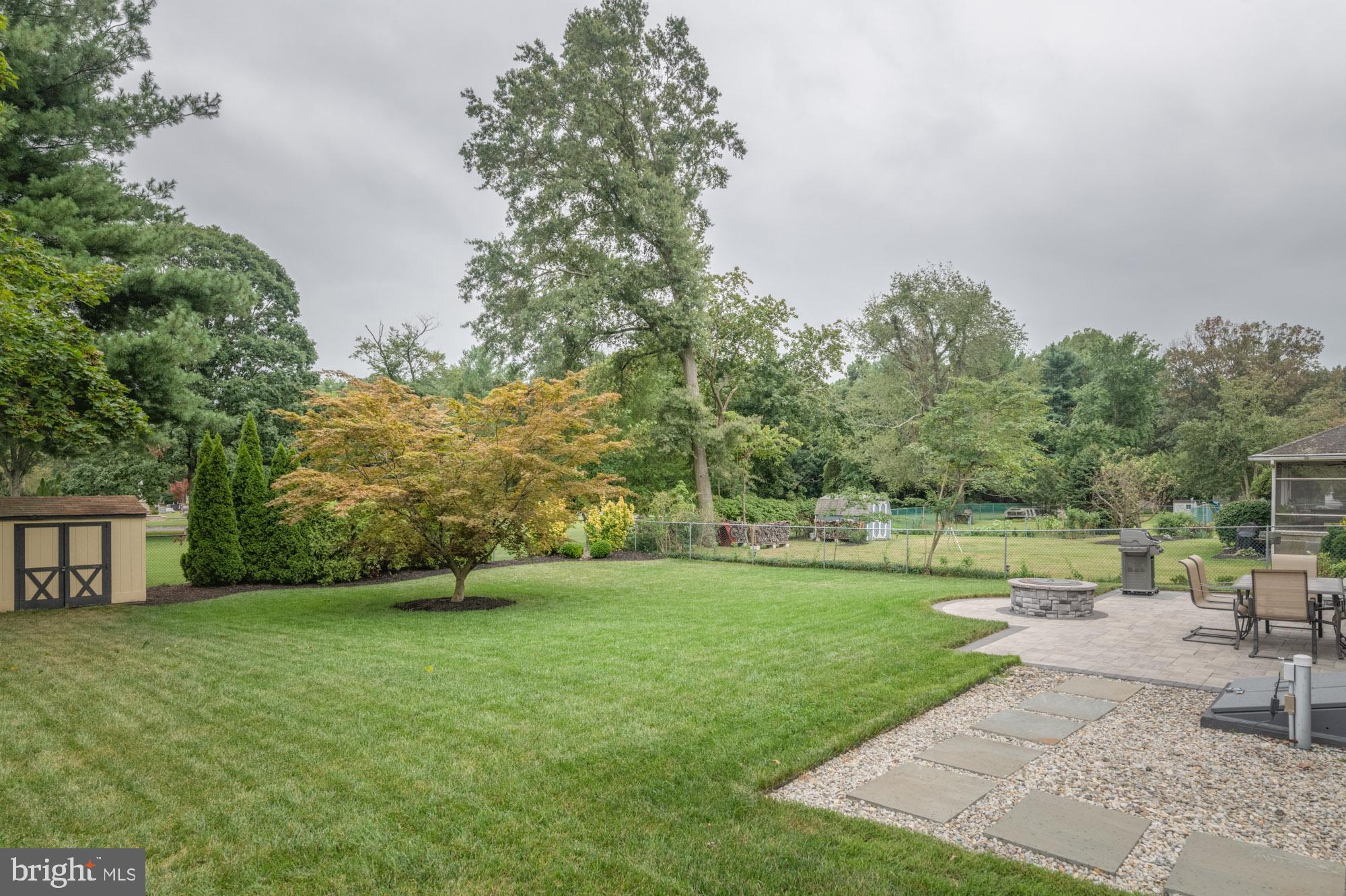 462 Station Road Roebling, NJ 08554 - Photo 5 of 24 large yard