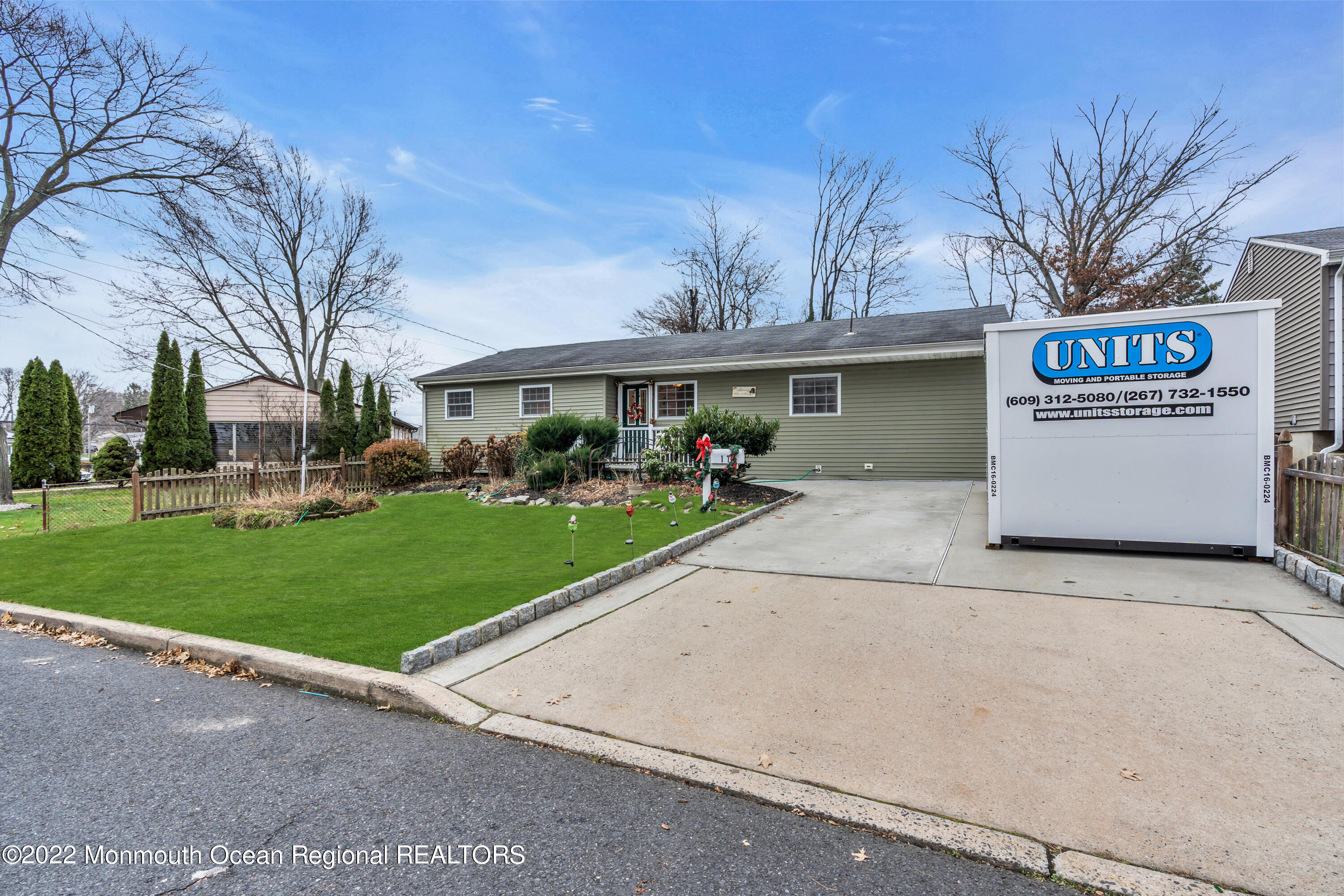 17 Temple Road Parlin, NJ 08859 - Photo 5 of 53 006_dsc00152-1