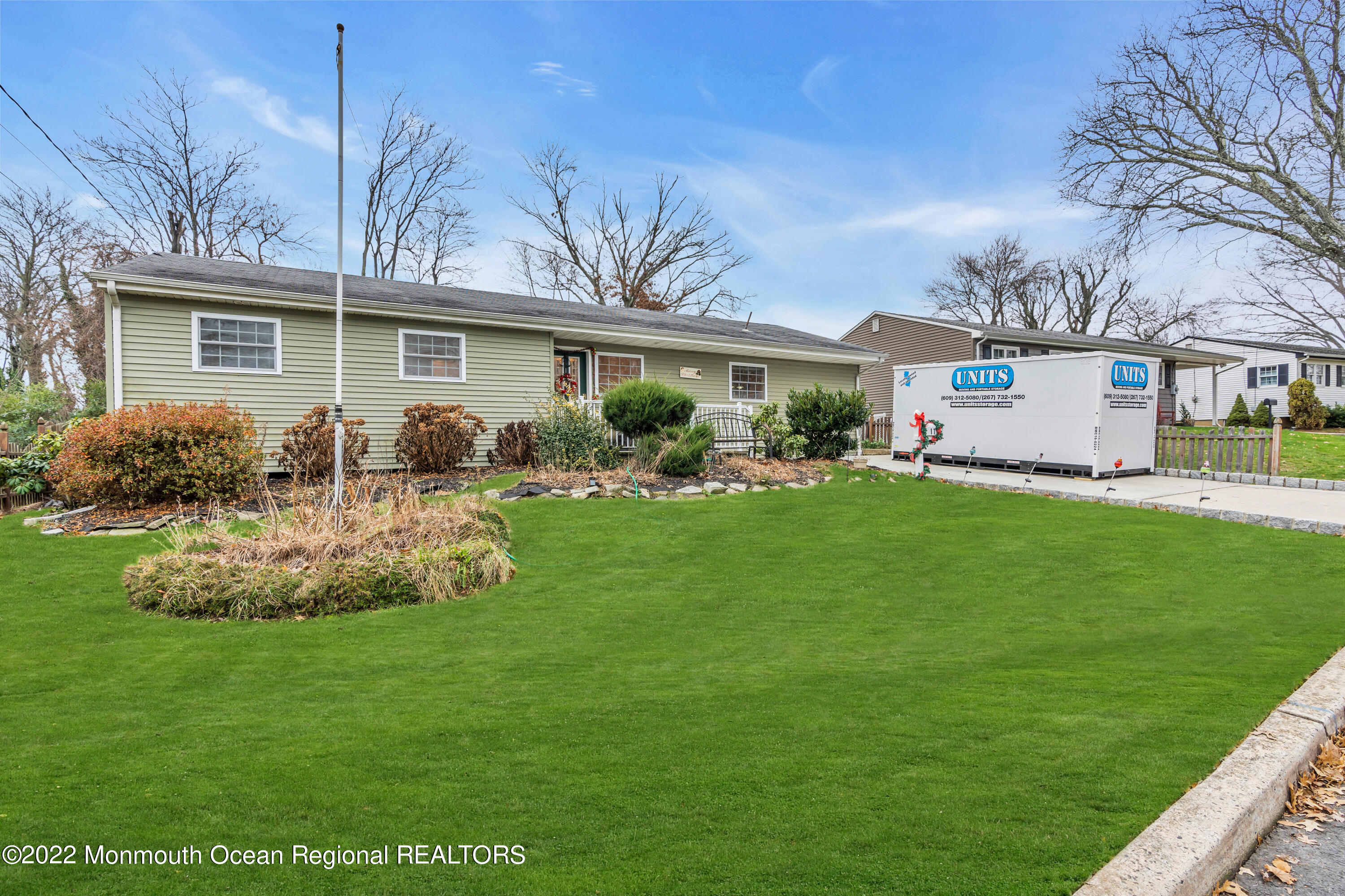 17 Temple Road Parlin, NJ 08859 - Photo 6 of 53 005_dsc00142-1