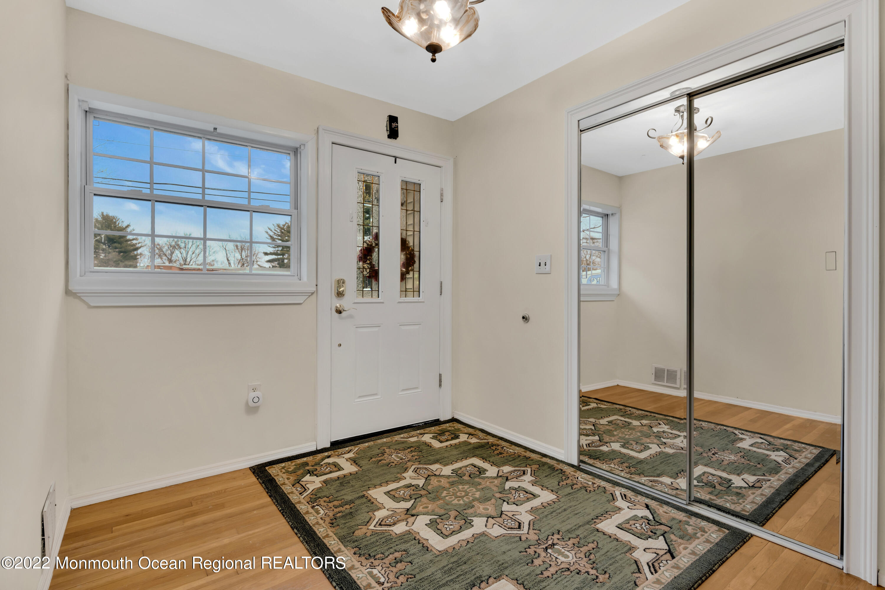 17 Temple Road Parlin, NJ 08859 - Photo 10 of 53 010_dsc00019