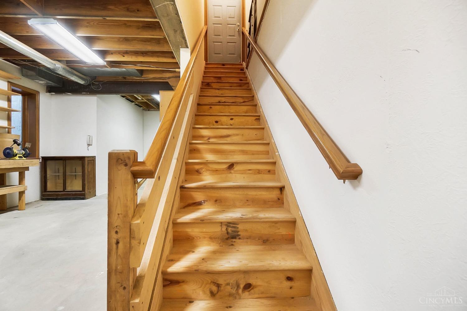 2686 Devils Backbone Road Cincinnati, OH 45233 - Photo 51 of 79 Stairs from workshop to garage