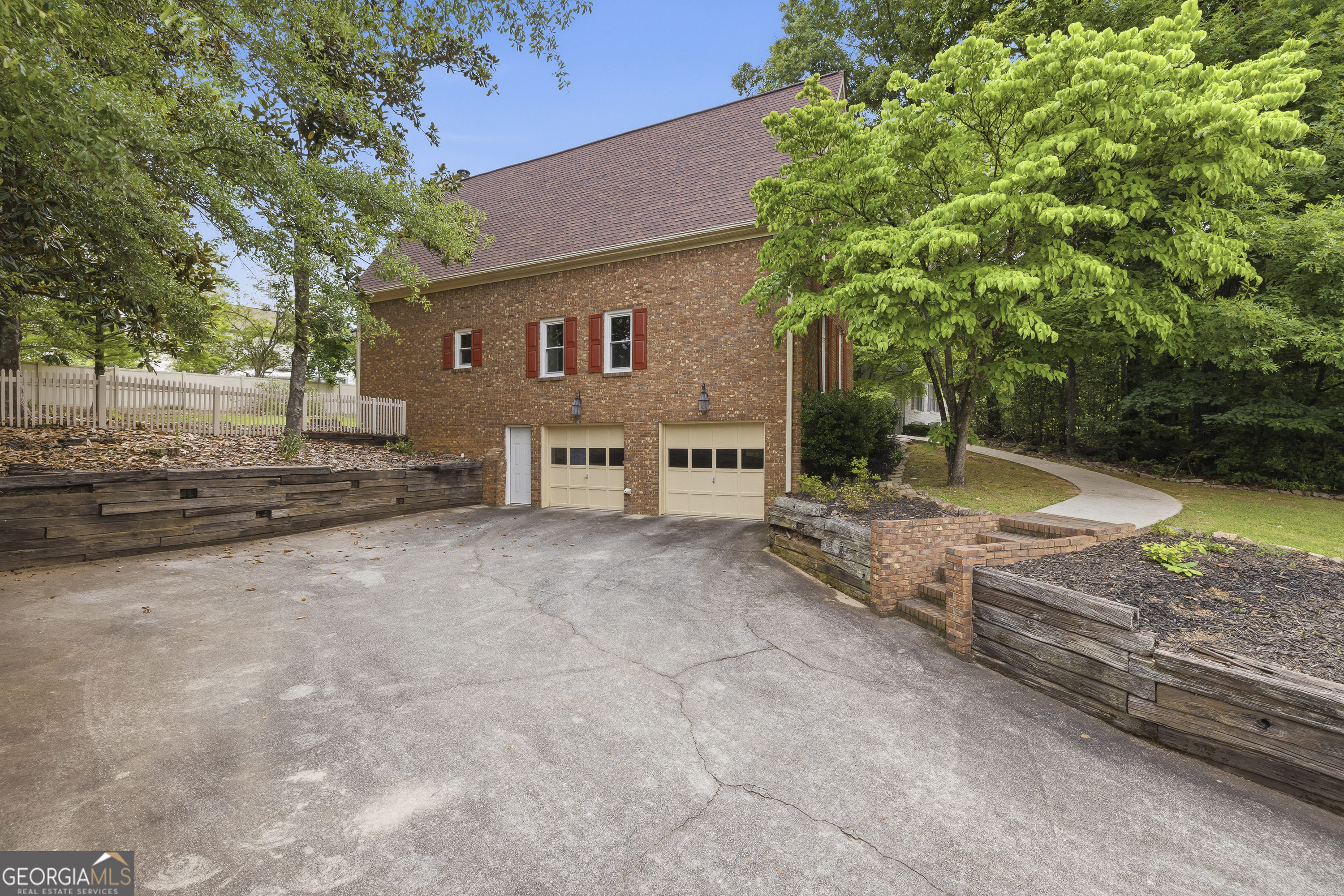 3190 Hampton Ridge Way Snellville, GA 30078 - Photo 10 of 60