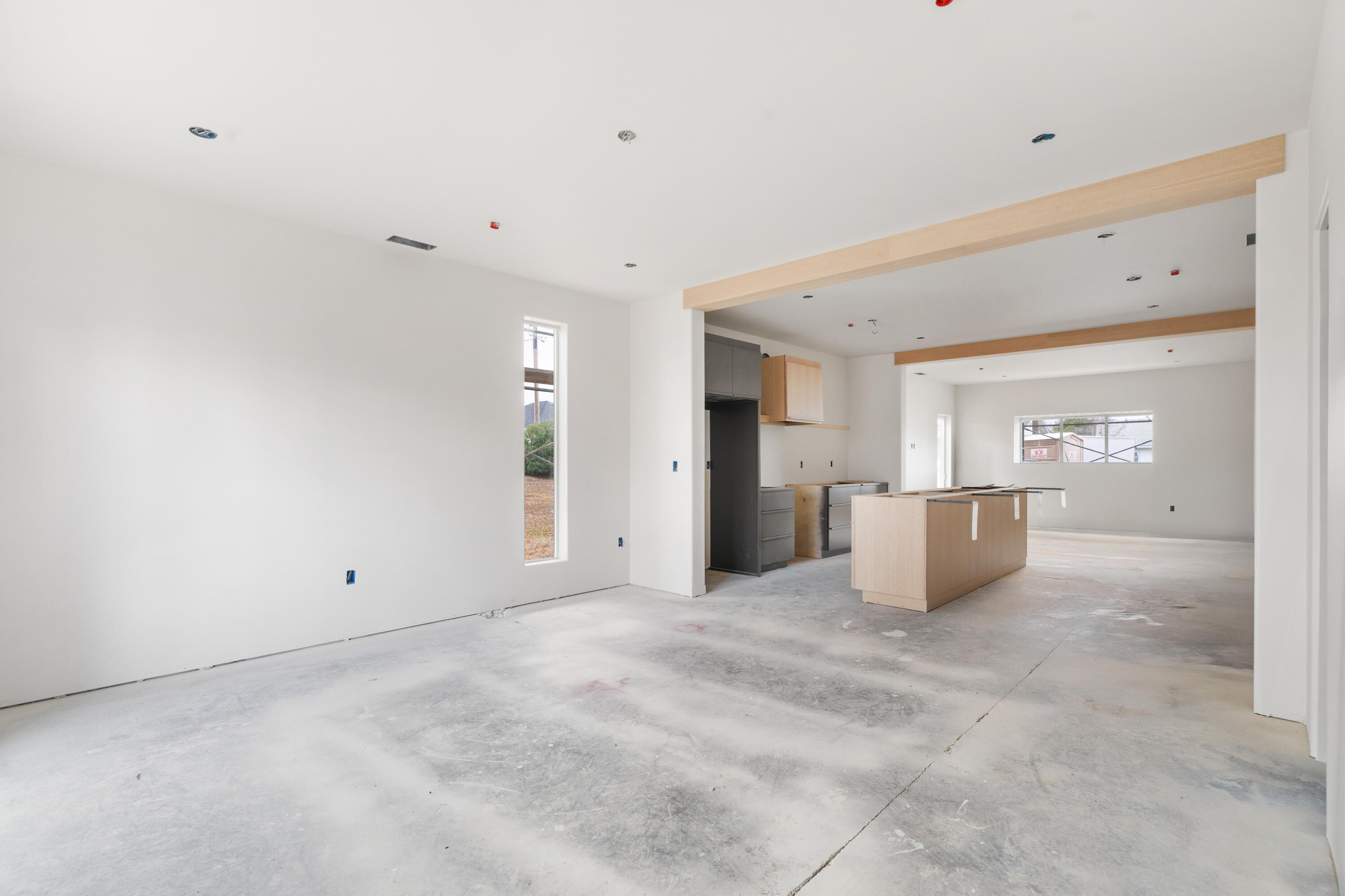 1319 Ridge Drive Redding, CA 96001 - Photo 8 of 29 a view of an empty room