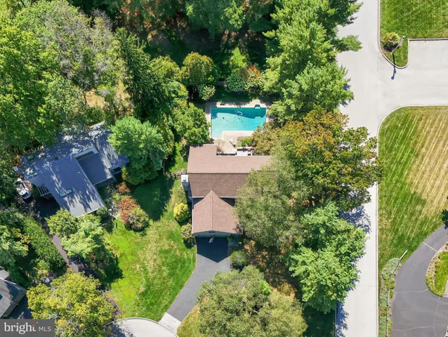 $974,900 | 1 Fox Pond Place, Spring House, PA 19477