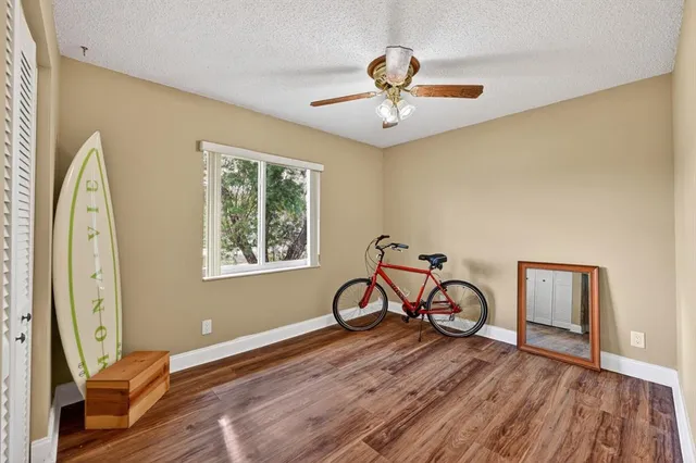 $649,500 | 12541 Southwest 10th Court, Davie, FL 33325