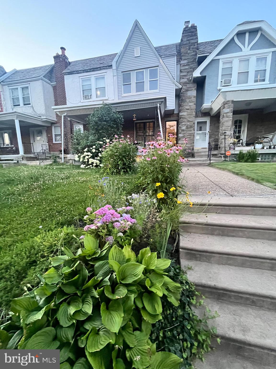 4413 Sherwood Road Philadelphia, PA 19131 - Photo 2 of 23 Gallery Image 2