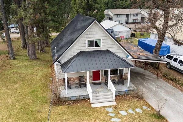 $429,000 | 300 East Minnesota Avenue, McCloud, CA 96057