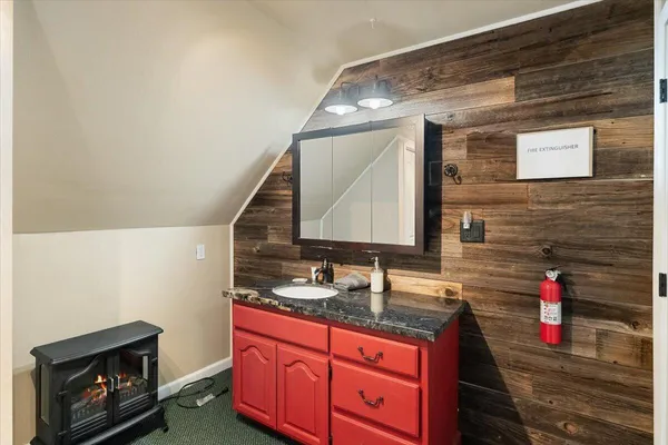 $429,000 | 300 East Minnesota Avenue, McCloud, CA 96057