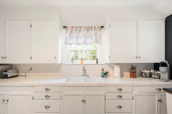 $429,000 | 300 East Minnesota Avenue, McCloud, CA 96057