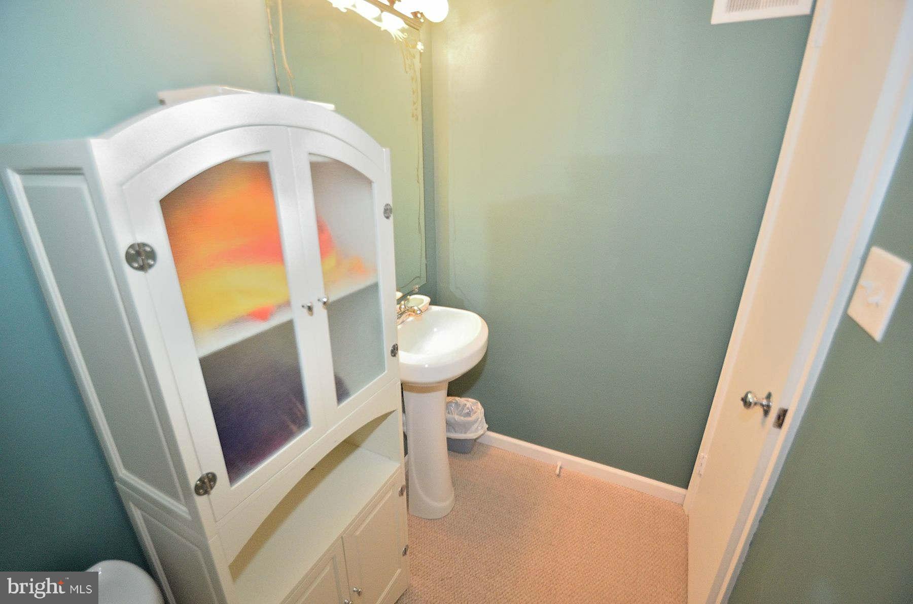 7724 Bristol Square Court Springfield, VA 22153 - Photo 19 of 21 Powder Room Lower Level