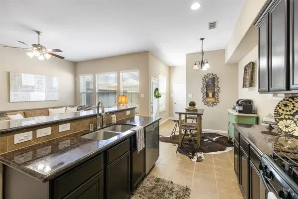 $260,000 | 9135 Solvista Pass Lane, Houston, TX 77070
