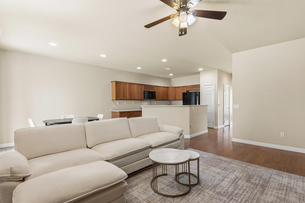 40090 Corte Refugio Indio, CA 92203 - Photo 3 of 48 07