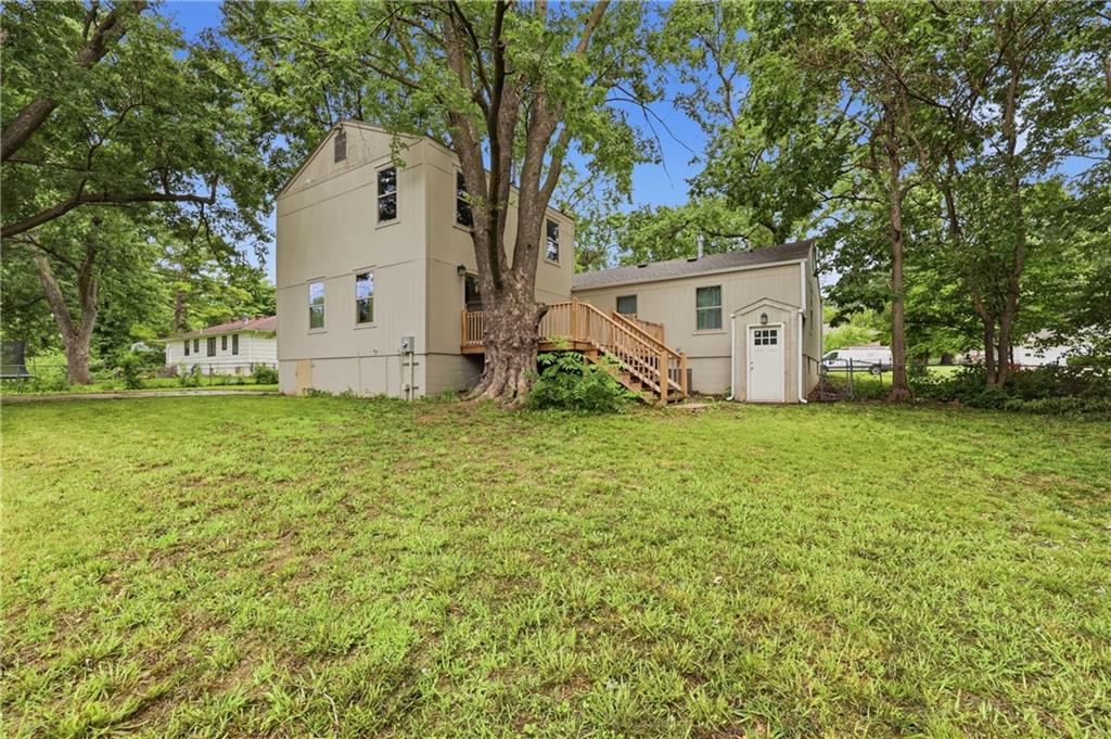 2526 Queen Ridge Drive Independence, MO 64055 - Photo 37 of 37