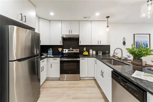 $275,000 | 3652 Platina Park Court, Decatur, GA 30034