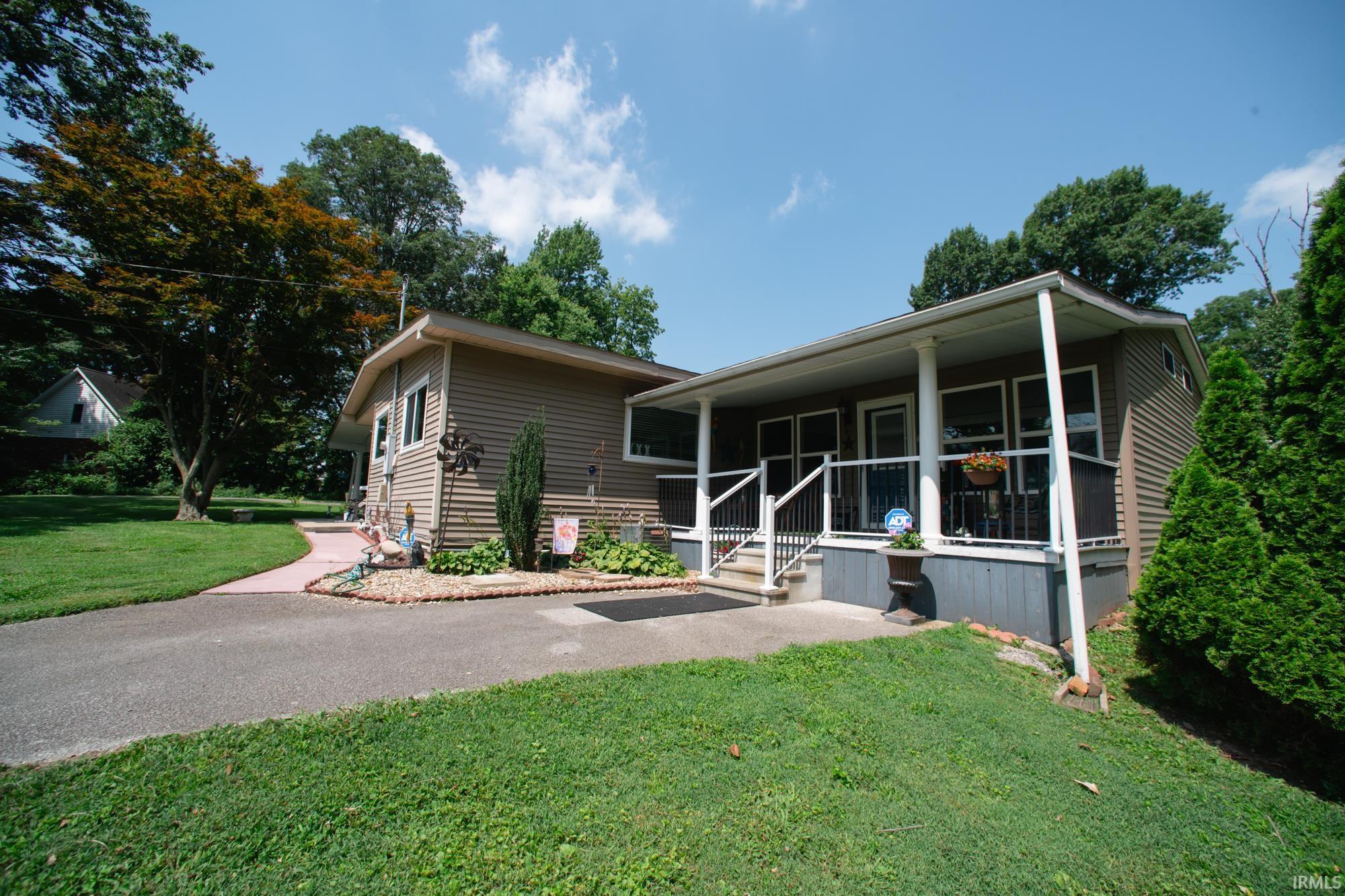 3804 North Old Bruceville Road Vincennes, IN 47591 - Photo 3 of 35
