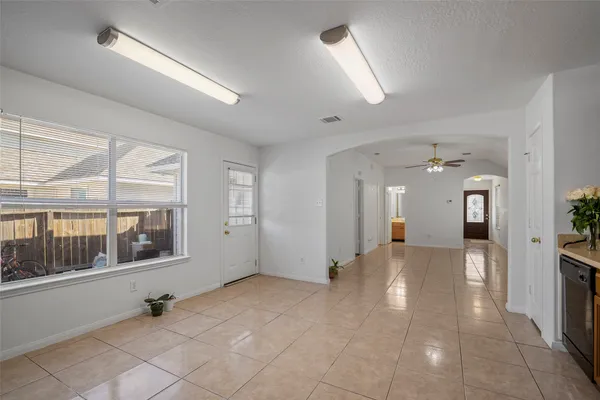 $1,550 | 6443 Mountain Pines Lane, Katy, TX 77449