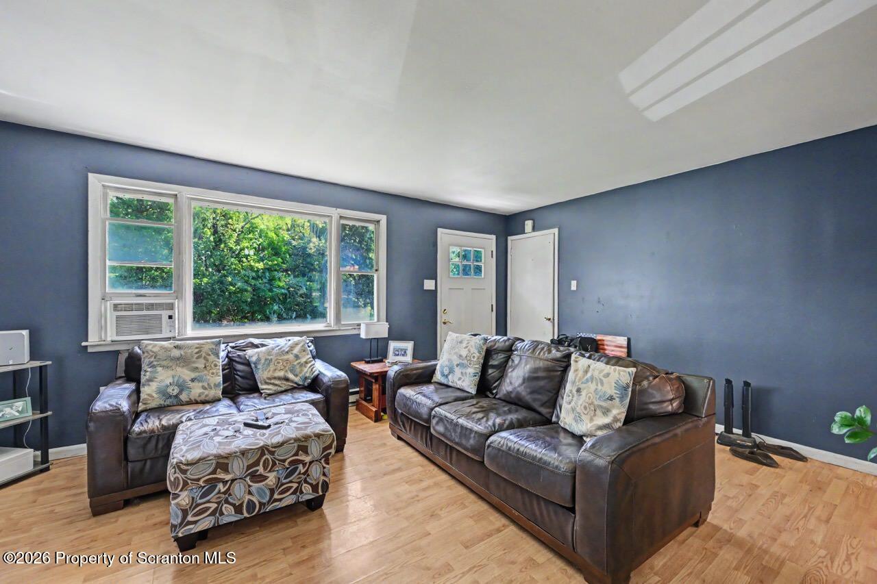 821 Scott Road Clarks Summit, PA 18411 - Photo 10 of 47 Living Room