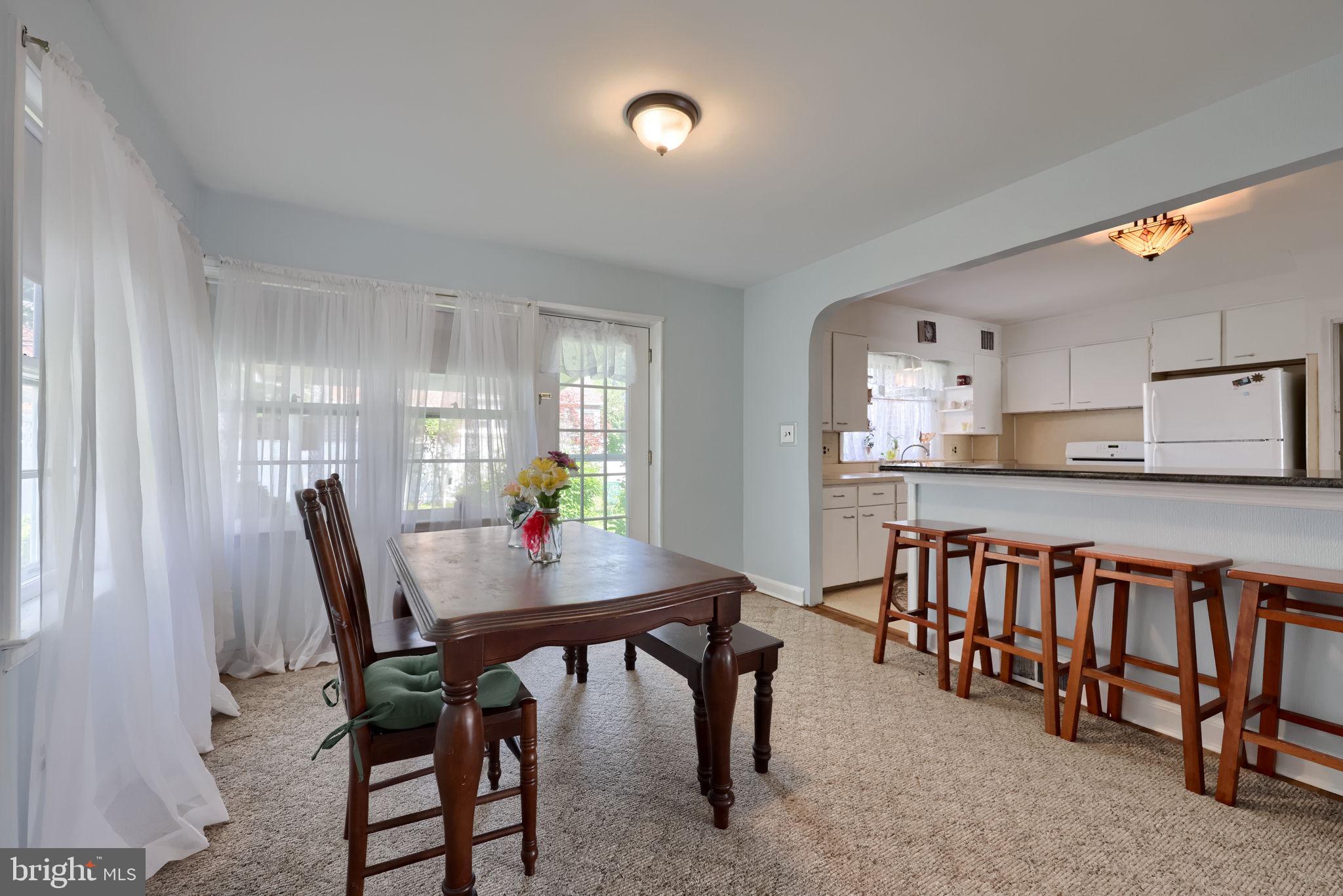 812 Brighton Avenue Reading, PA 19606 - Photo 19 of 33