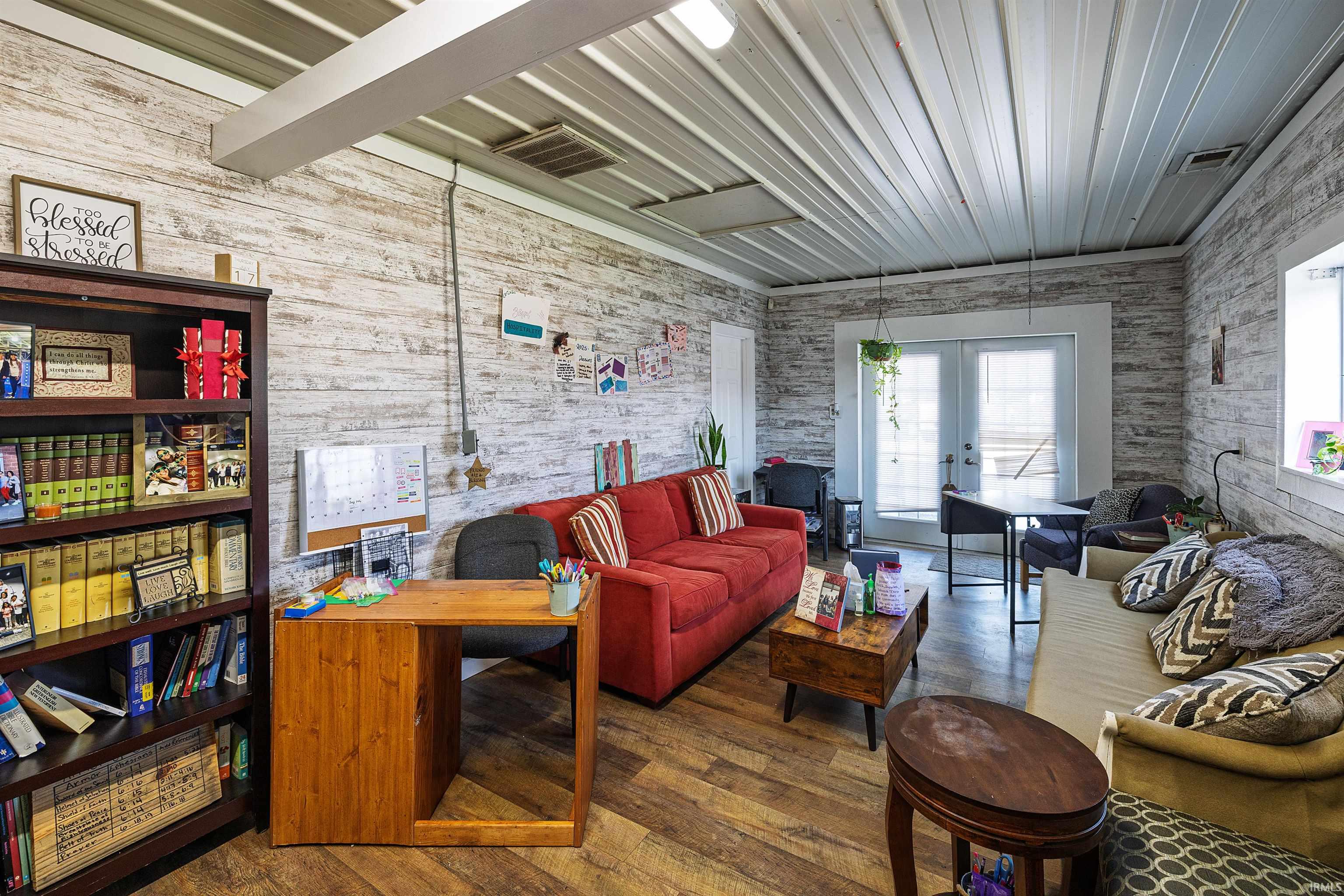 1518 South Dixon Road Kokomo, IN 46902 - Photo 11 of 23