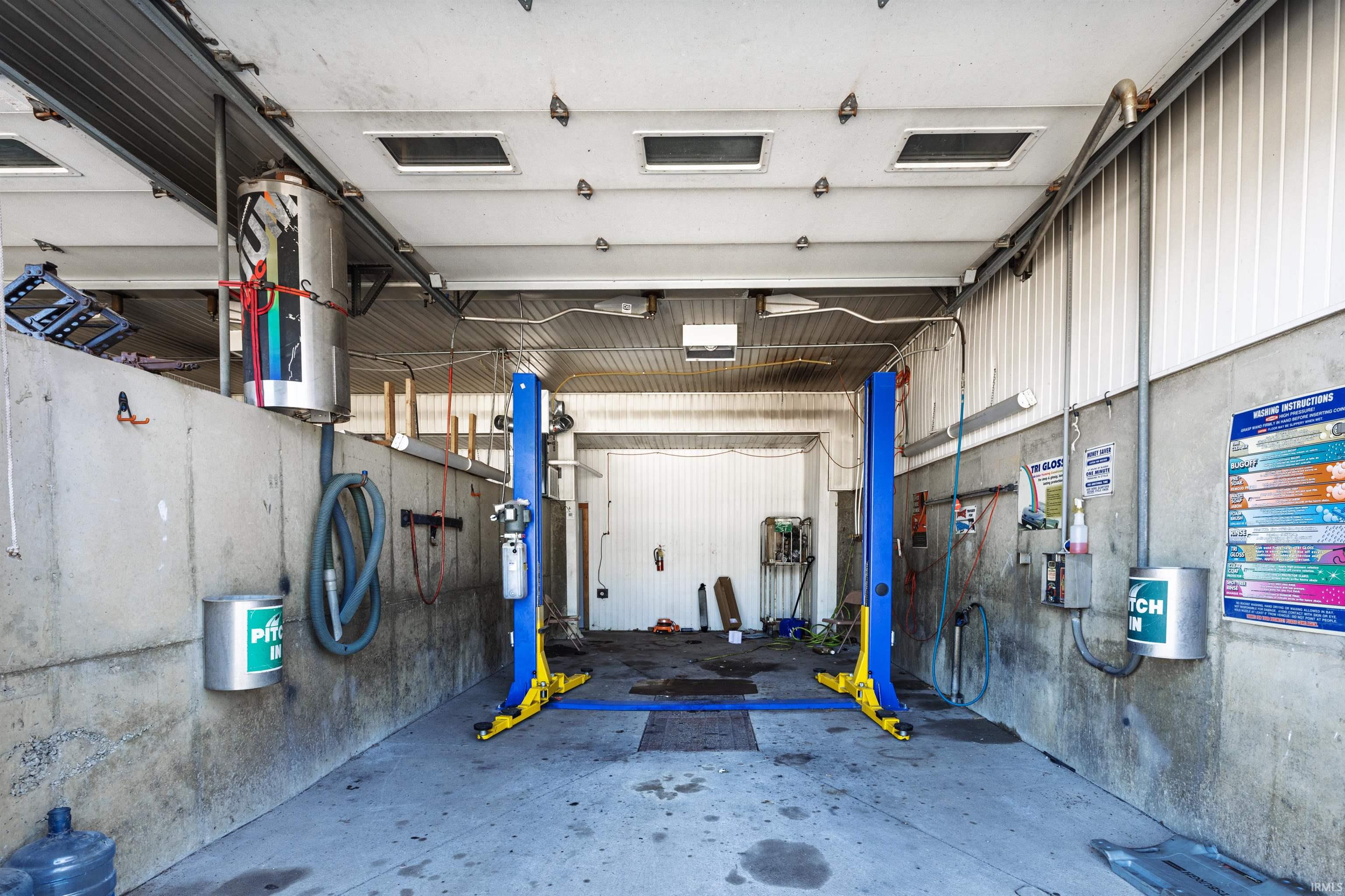 1518 South Dixon Road Kokomo, IN 46902 - Photo 15 of 23