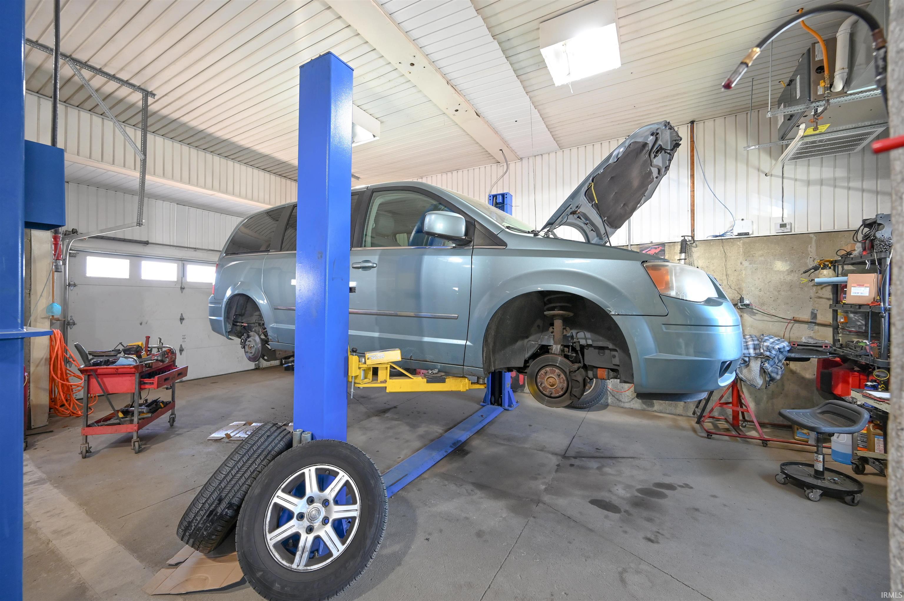 1518 South Dixon Road Kokomo, IN 46902 - Photo 18 of 23