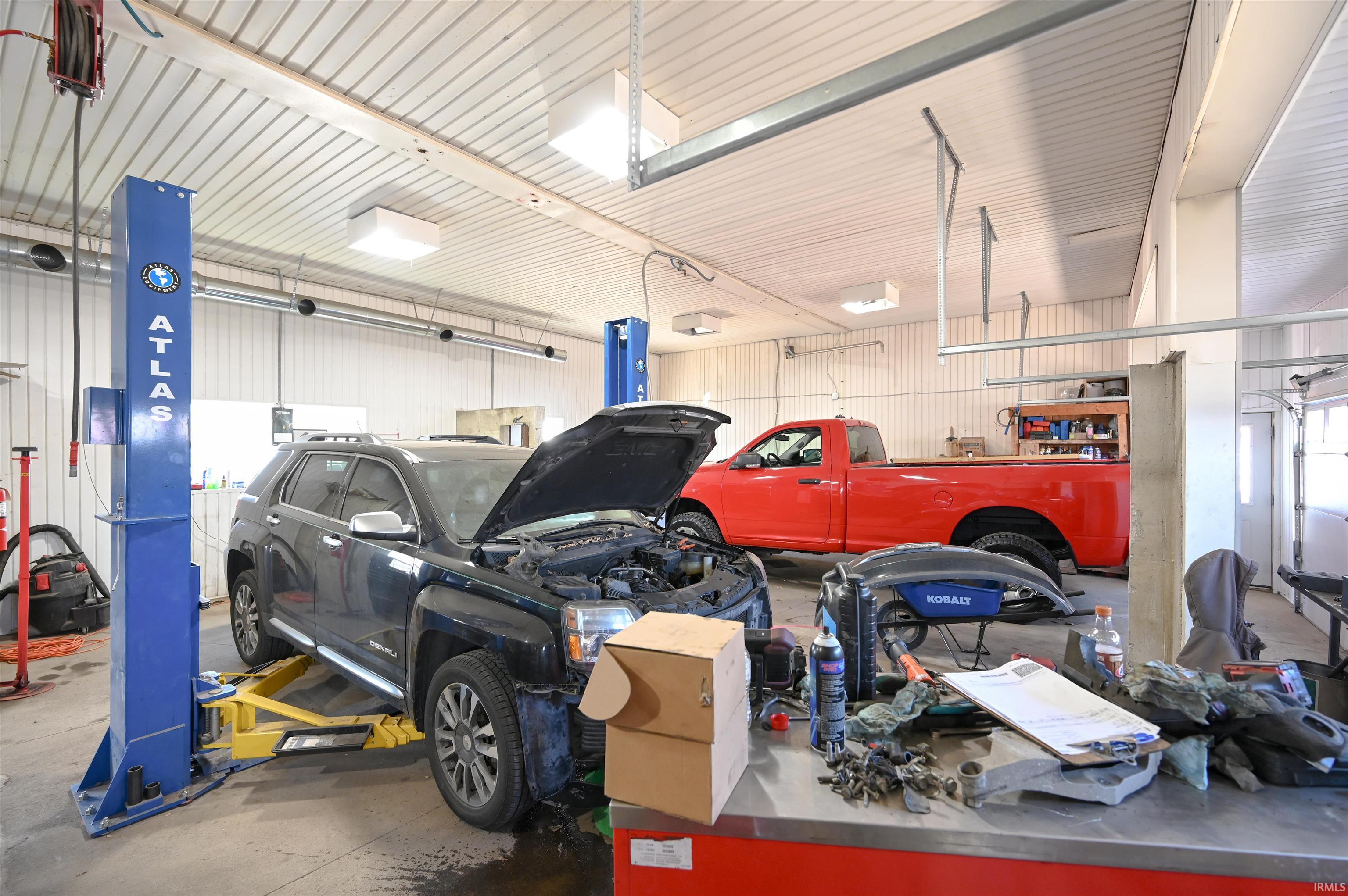 1518 South Dixon Road Kokomo, IN 46902 - Photo 19 of 23