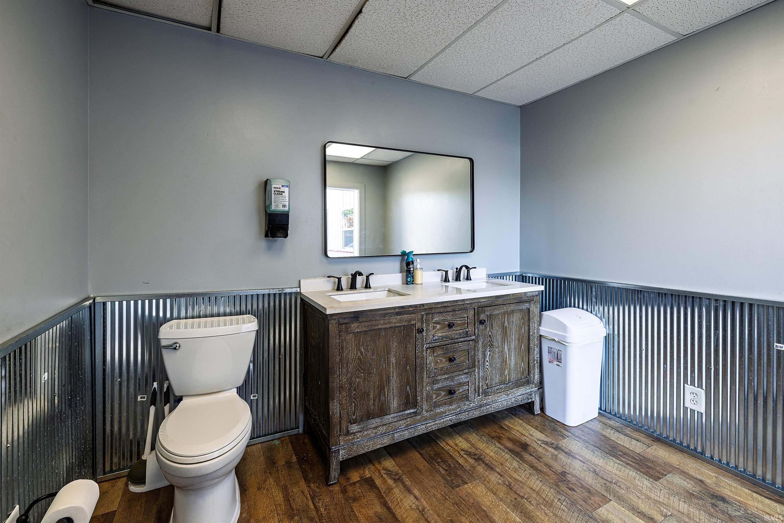 1518 South Dixon Road Kokomo, IN 46902 - Photo 9 of 23