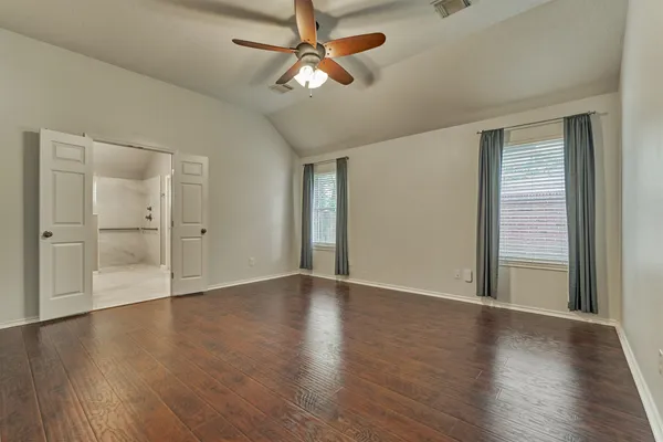 $2,500 | 27 East Russet Grove Circle, The Woodlands, TX 77384