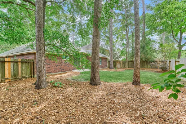 $2,500 | 27 East Russet Grove Circle, The Woodlands, TX 77384