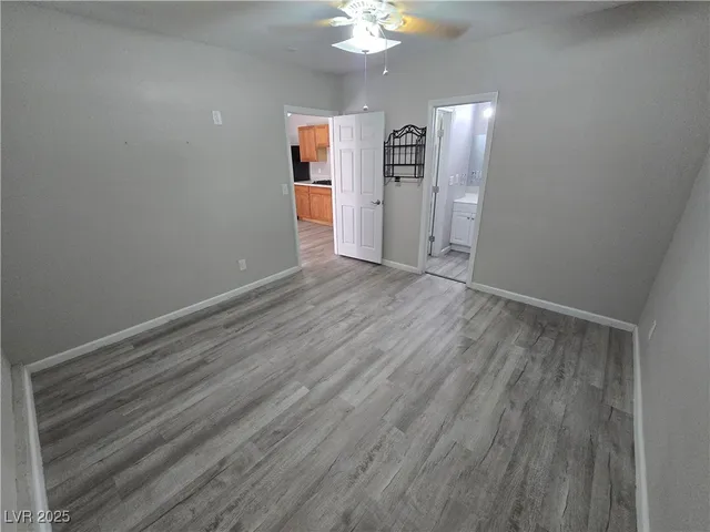 $1,000 | 7016 Hurricane Way, Unit B, Las Vegas, NV 89145